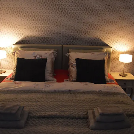 @ Room's Bed & Breakfast 4*